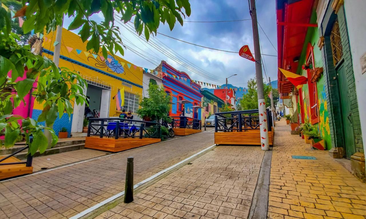 Mico Loco Casa Hostal بوغوتا المظهر الخارجي الصورة