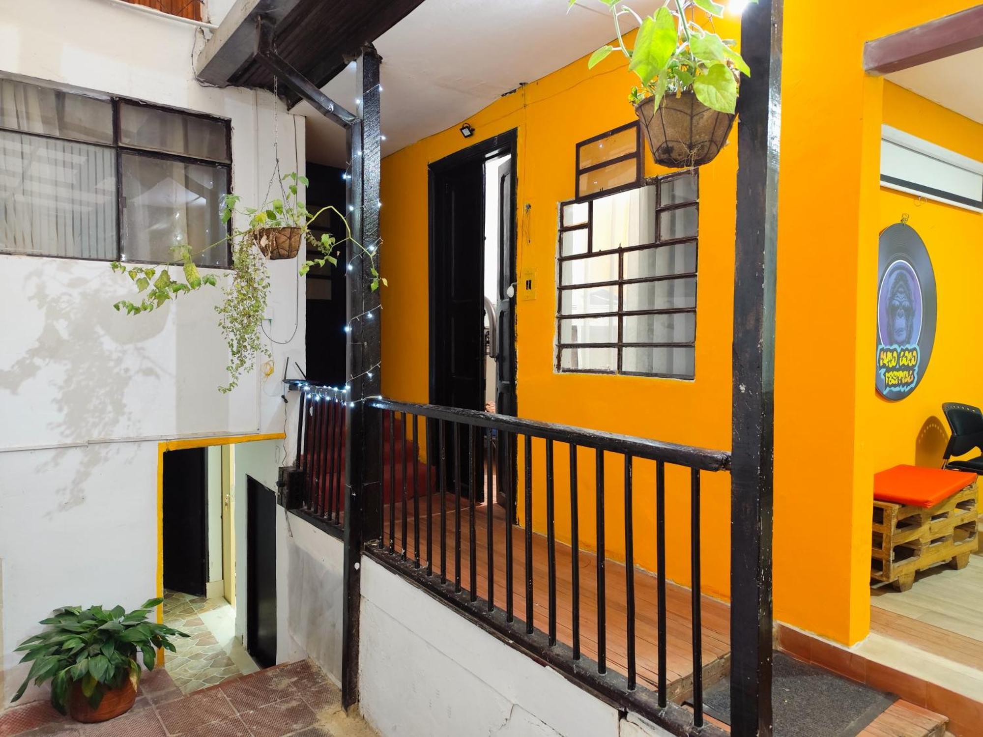 Mico Loco Casa Hostal بوغوتا المظهر الخارجي الصورة