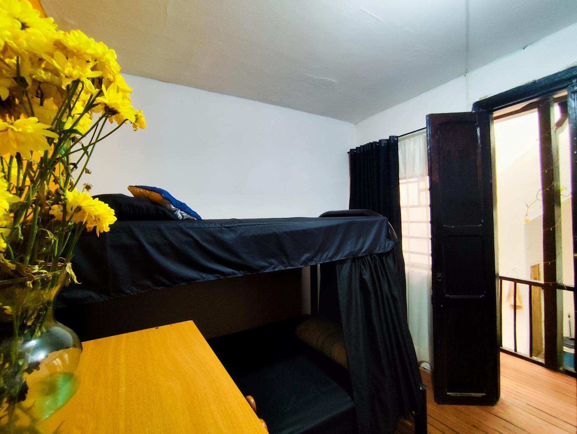 Mico Loco Casa Hostal بوغوتا المظهر الخارجي الصورة